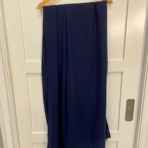 Ralph Lauren Purple Label cashmere scarf. OS. Gently worn, excellent condition.